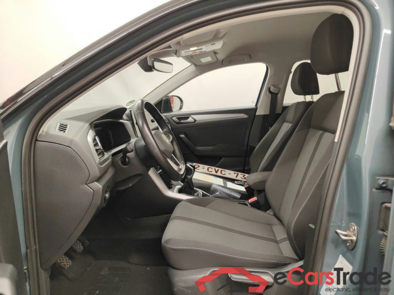 Volkswagen T-Roc 1.0 TSI Life Business 5d #3