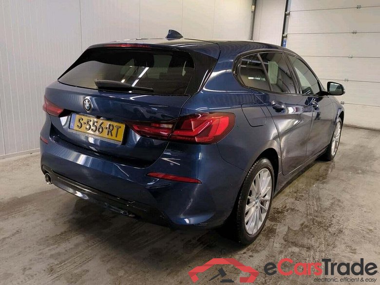 BMW 1-serie 118i Intro Ed. #2