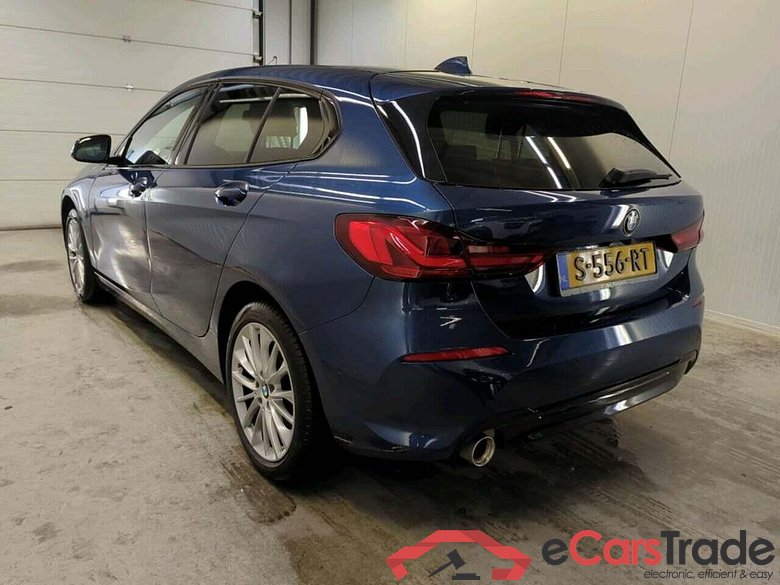 BMW 1-serie 118i Intro Ed. #6