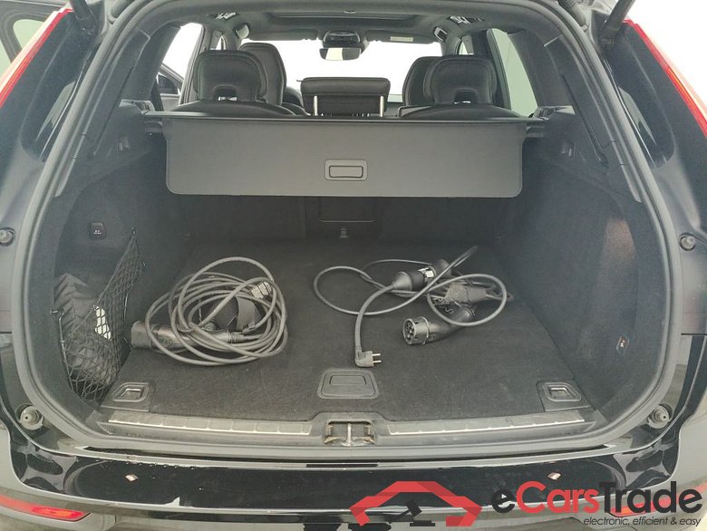 VOLVO XC60 - 2017 2.0 T8 TE 303 AWD R-Design Plug G. (EU6d-T.) 5d #6