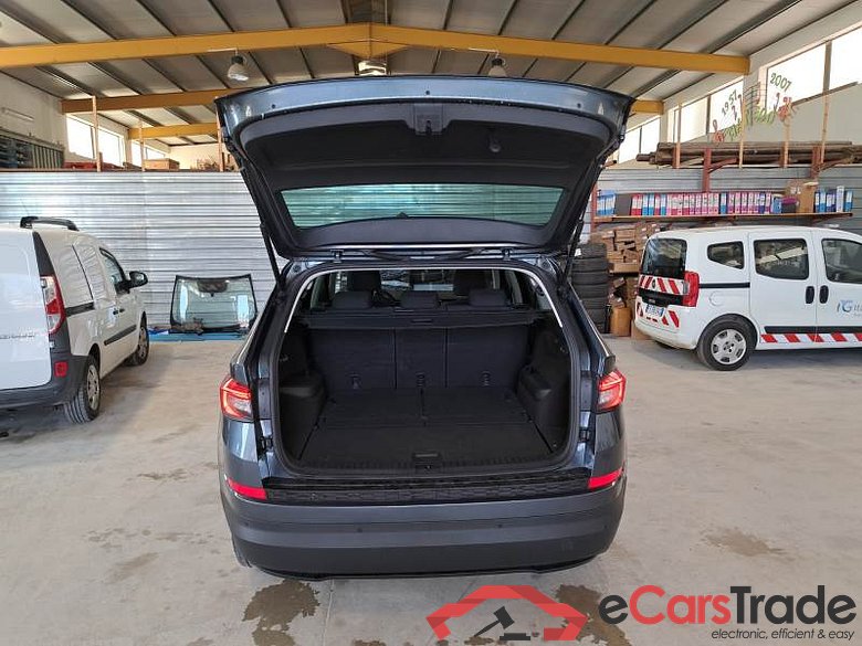 SKODA KODIAQ / 2016 / 5P / SUV 2.0 TDI EVO SCR S-TECH DSG #5