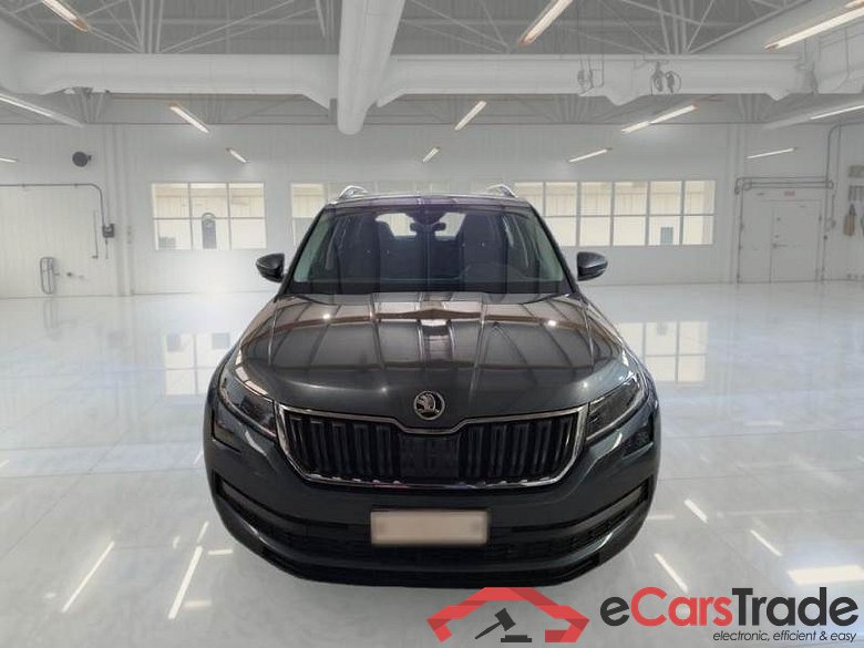 SKODA KODIAQ / 2016 / 5P / SUV 2.0 TDI EVO SCR S-TECH DSG #6