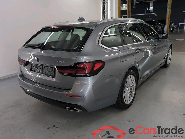 BMW 5 SERIES TOURING 2.0 530E TOURING AUTO #4