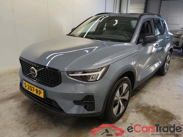 VOLVO XC40 1.5 T4 Plus Dark