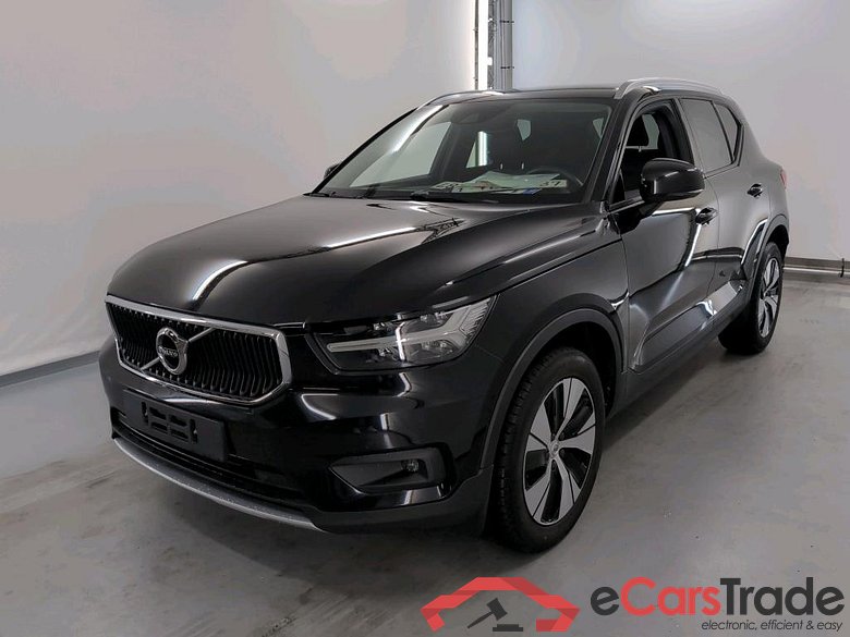 VOLVO XC40 1.5 T2 MOMENTUM PRO #1