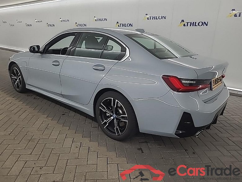 BMW 3 Serie Sedan 320e 4D 150kW #4