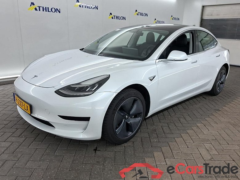 Tesla Model 3 Standard Range Plus RWD 4D 225kW #1