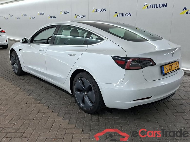Tesla Model 3 Standard Range Plus RWD 4D 225kW #4