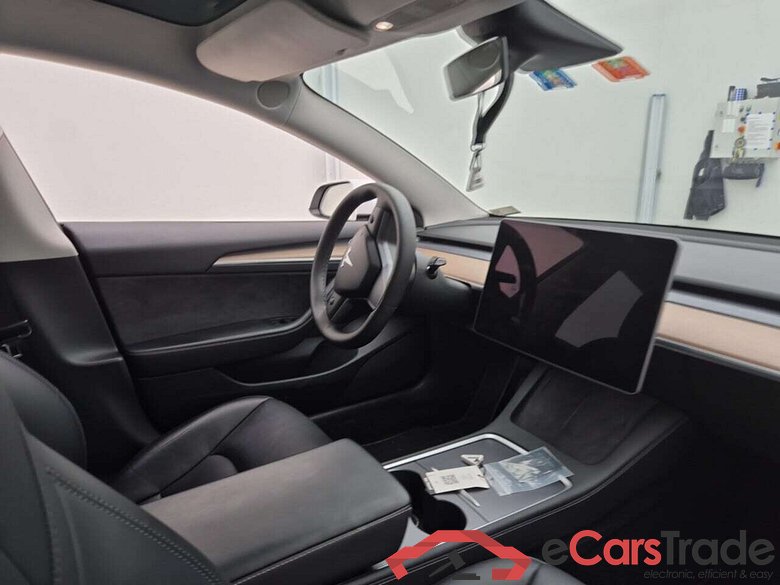 TESLA MODEL 3 LONG RANGE DUAL AWD #3