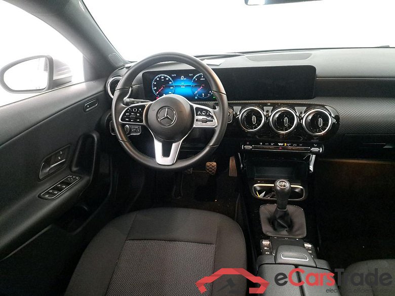 MERCEDES-BENZ CLA SHOOTING BRAKE 2.0 CLA 180 D ESSENTIAL LINE DCT SH BR #6