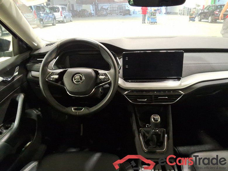 SKODA Octavia 1.5 TSI ACT 110KW CLEVER+ #6