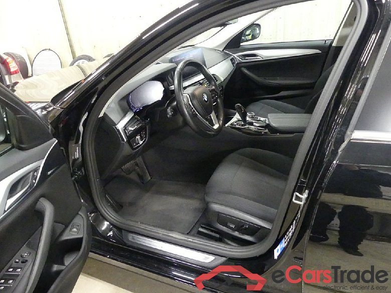 Baureihe 5 Touring 520 d xDrive 2.0 140KW AT8 E6d #4