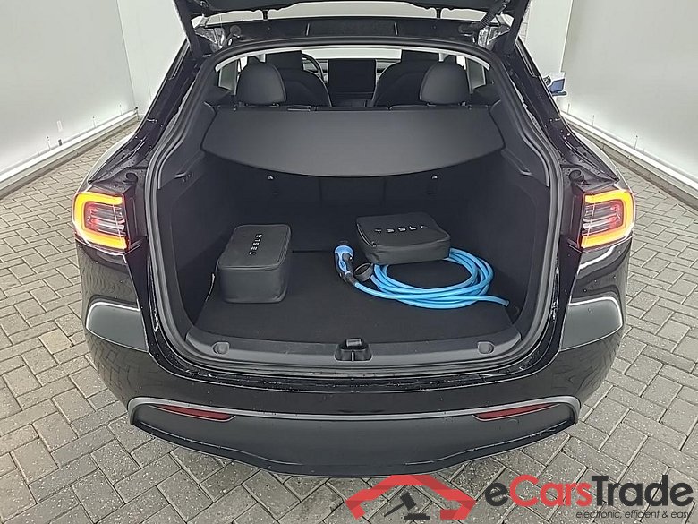 Tesla Model Y Long Range Dual Motor AWD 5D 378kW #5