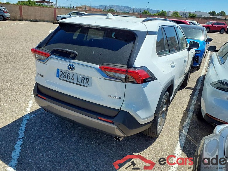 TOYOTA Rav4 / 5P / 2.5l 220 CV Advance #2