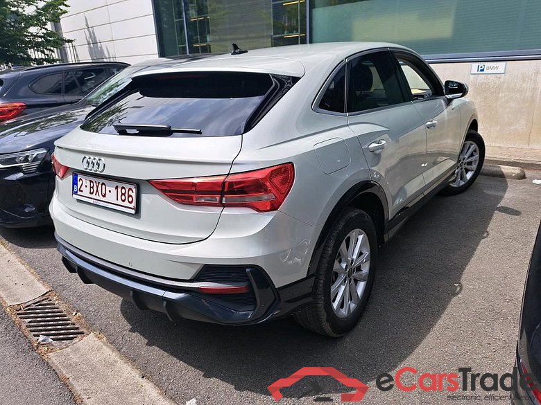 AUDI Q3 SPORTBACK 1.4 45 TFSI E S TRONIC #4