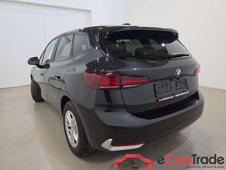 BMW 218d Active Tourer Aut. LED Navi KeylessGo Camera Klima PDC ... #6