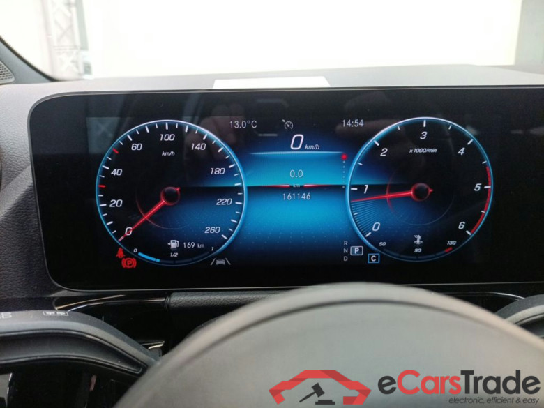 MERCEDES CLASSE GLA DIESEL - 2020 GLA 200 d 150 business Solution 5d Auto #6