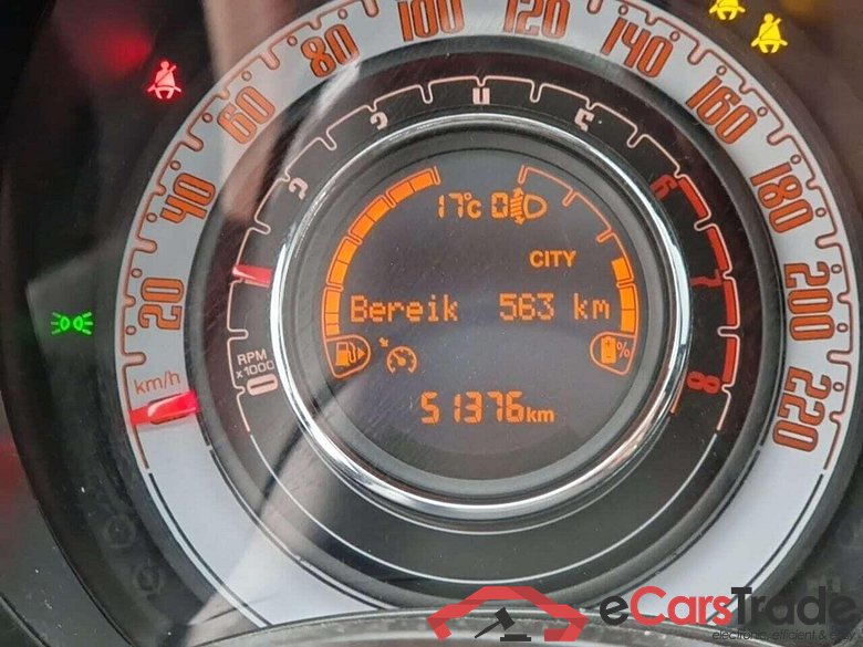 FIAT 500 1.0 Hybrid Dolcevita #4