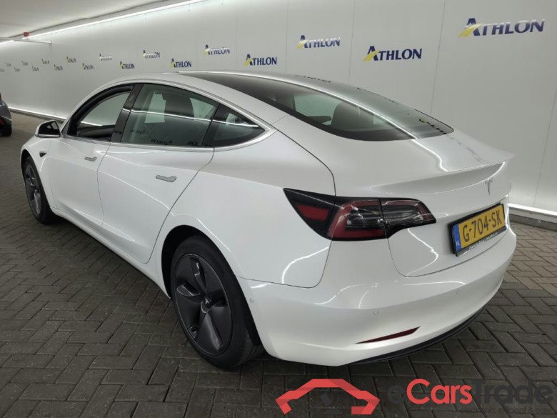 Tesla Model 3 Standard Range Plus RWD 4D 225kW #4