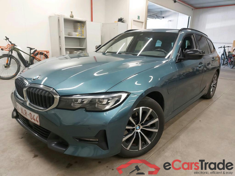 BMW - BMW 3 TOURING 320e 204PK Business Edition Sport With Heated Sport Seats & Active Cruise Control  * HYBRID * #1