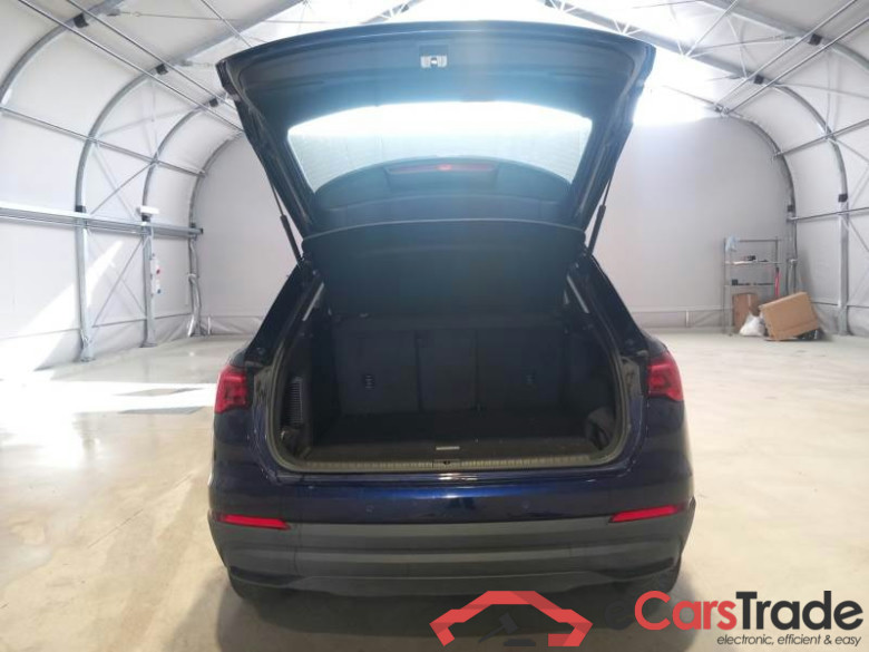 AUDI Q3 / 2018 / 5P / SUV 45 TFSI E S TRONIC BUSINESS #5