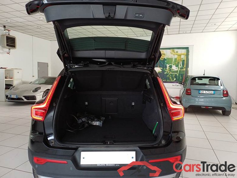 VOLVO XC40 / 2021 / 5P / SUV T5 RECHARGE PLUG-IN AUTO CORE #5