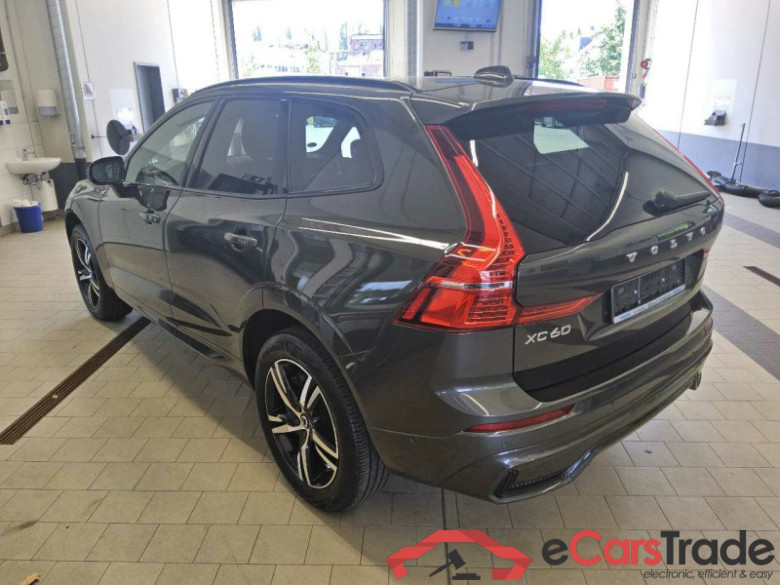 Volvo XC60 (03.2017->) DE - SUV5 B4 (Benzin) 2WD EU6d, R-Design Mild-Hybrid, (Facelift) 2021 - 2022 #4