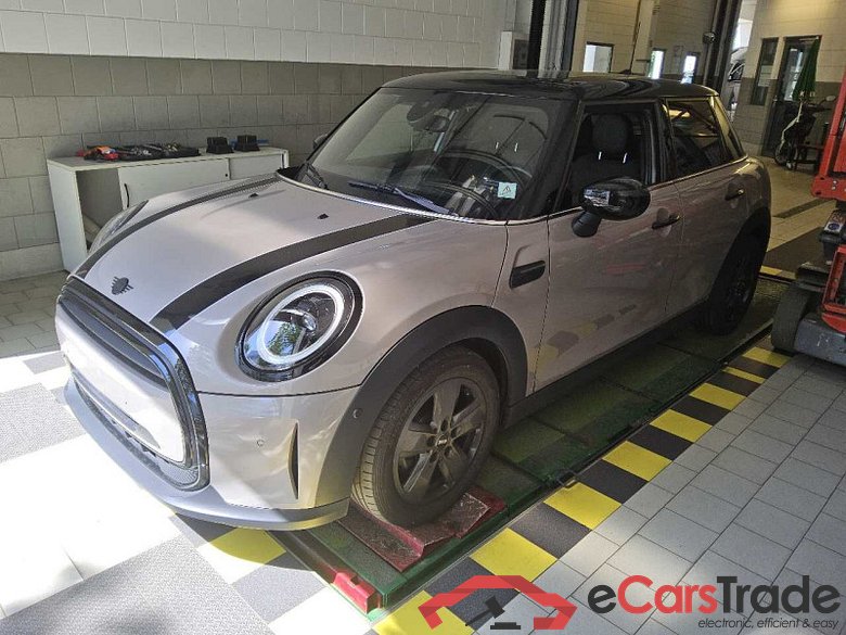 Mini Mini 5-trg. (F55)(2014->) DE - LimS5 Cooper 1.5 EU6d, Cooper Classic Trim (OPF), (Facelift 2) 2021 - 2024