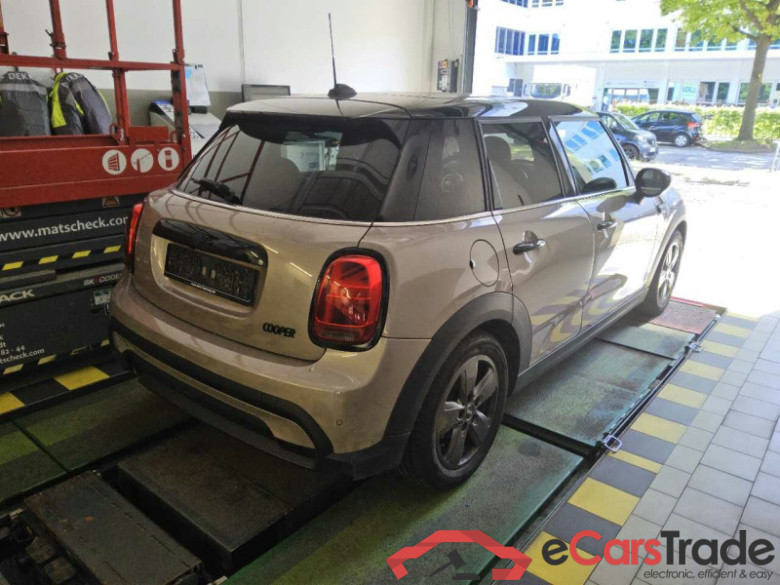 Mini Mini 5-trg. (F55)(2014->) DE - LimS5 Cooper 1.5 EU6d, Cooper Classic Trim (OPF), (Facelift 2) 2021 - 2024 #3