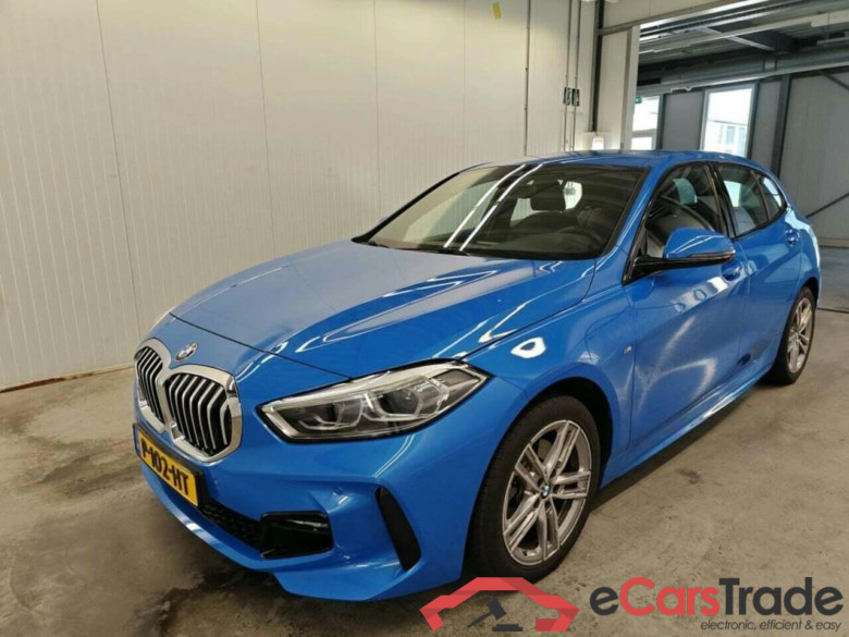 BMW 1-serie 118i Bns Edition #1