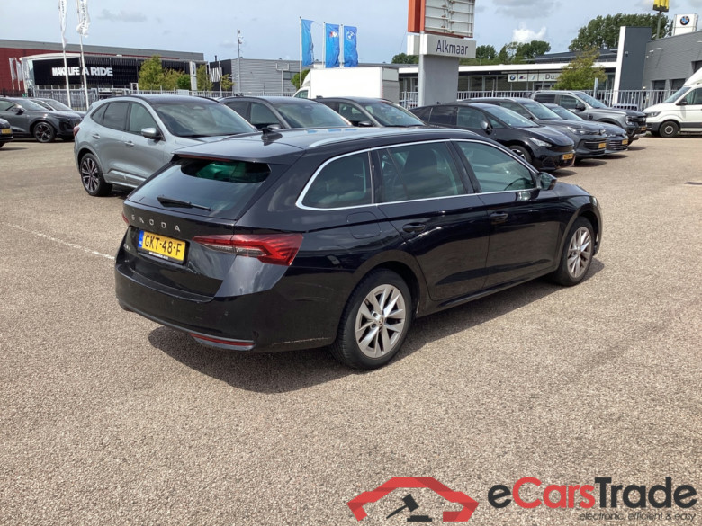 SKODA OCTAVIA COMBI 1.5 TSI Bns. Edition #3