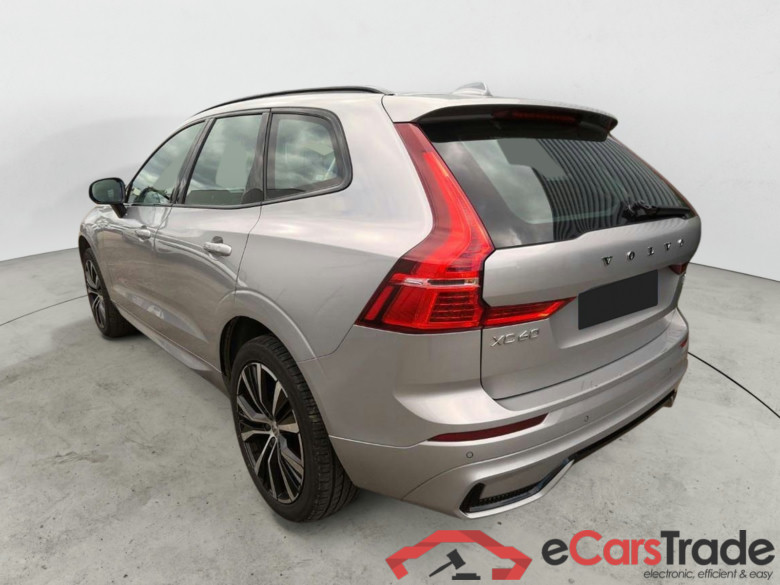 Volvo XC60 Ultimate Style Dark B4 mild-hybrid 2.0L Diesel 197 hp (Geartronic 8) #4