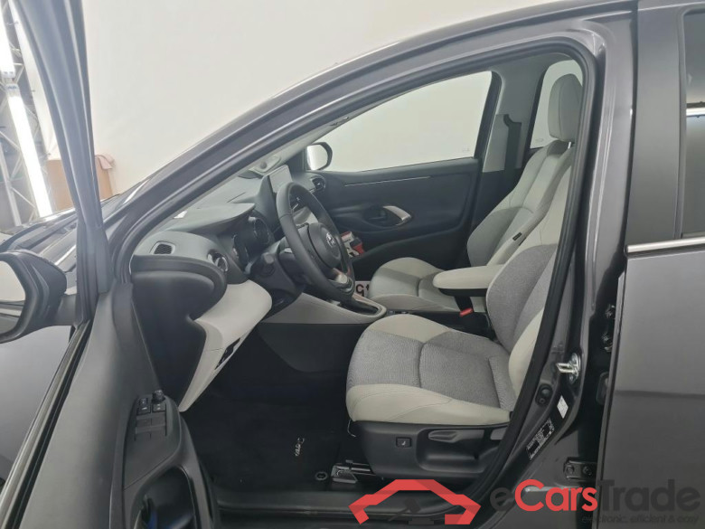 TOYOTA YARIS 1.5 VVT-I HEV ELEGANT E-CVT #5