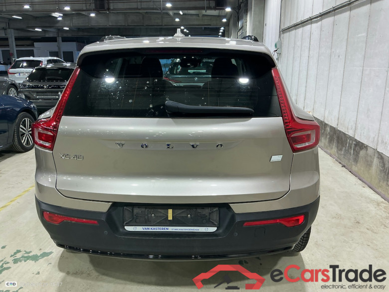 VOLVO XC40 1.5 T4 PHEV PLUS DARK DESIGN DCT #5