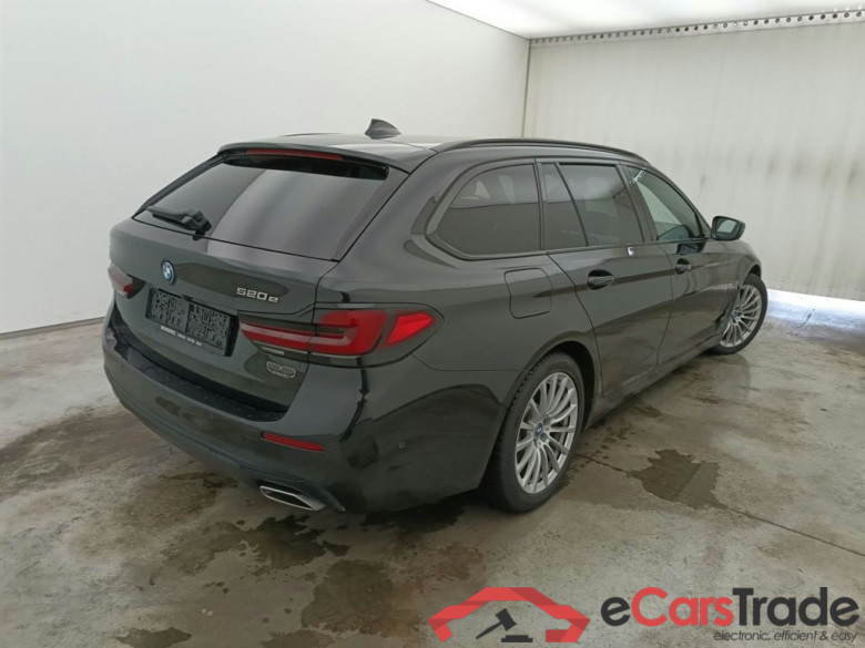 BMW 5 Reeks Touring 520e 150kW 5d #2