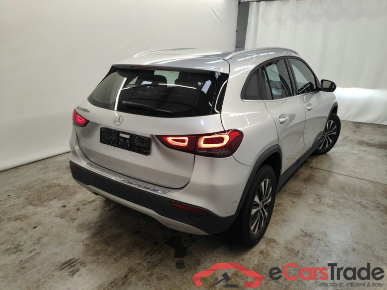 MERCEDES CLASSE GLA DIESEL - 2020 GLA 200 d 150 business Solution 5d Auto #2