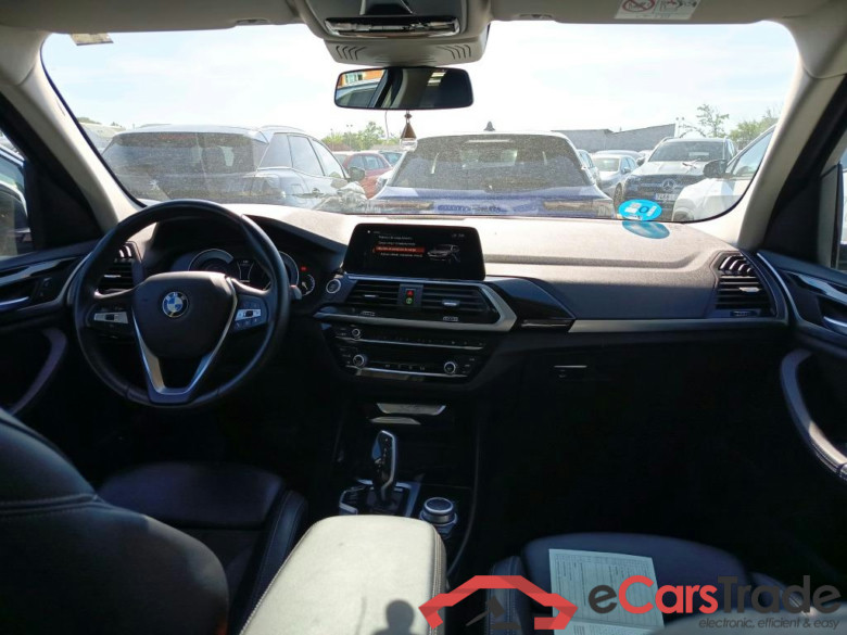 BMW X3 / 2017 / 5P / todoterreno xDrive30e #3
