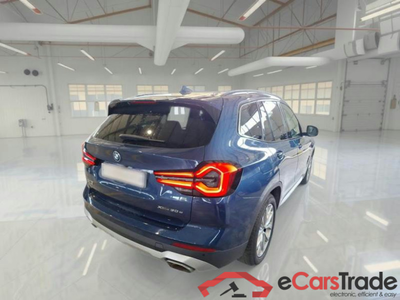 BMW X3 / 2021 / 5P / SUV XDRIVE 30E #2