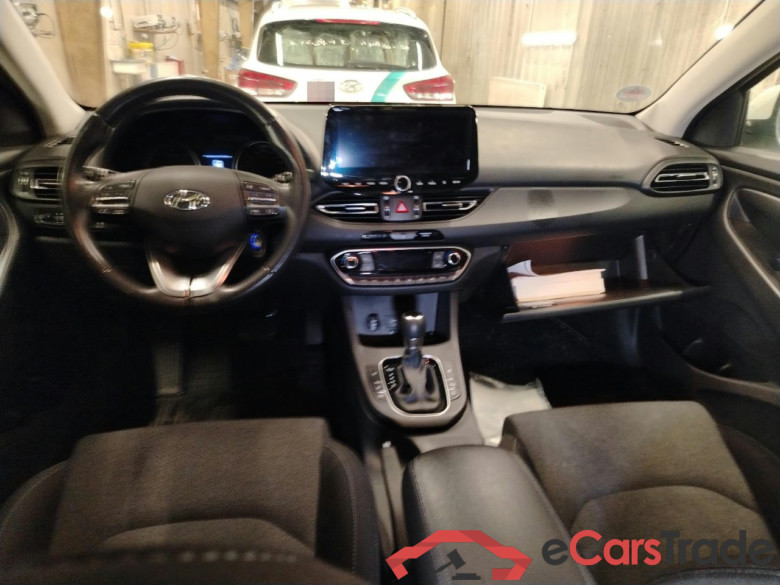 i30 cw Trend Mild-Hybrid 1.6 CRDi 100KW AT7 E6d #3