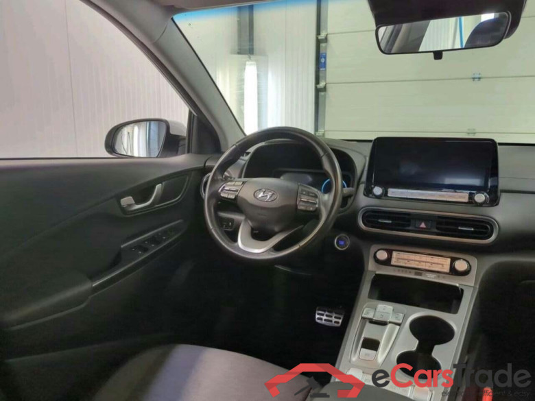HYUNDAI Kona EV Comfort 64 kWh #3