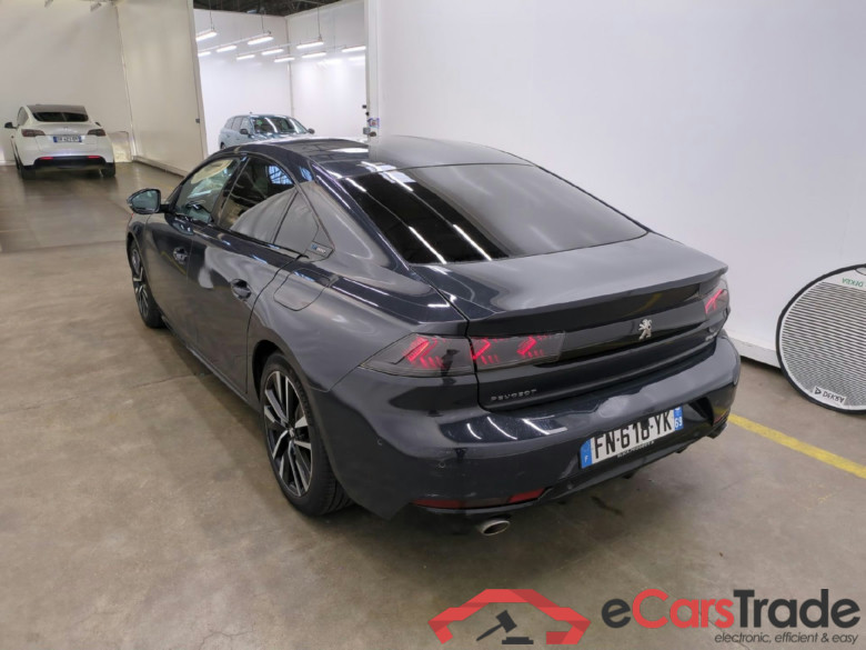 PEUGEOT 508 / 2018 / 5P / Berline HYBRID 225 E-EAT8 GT #4