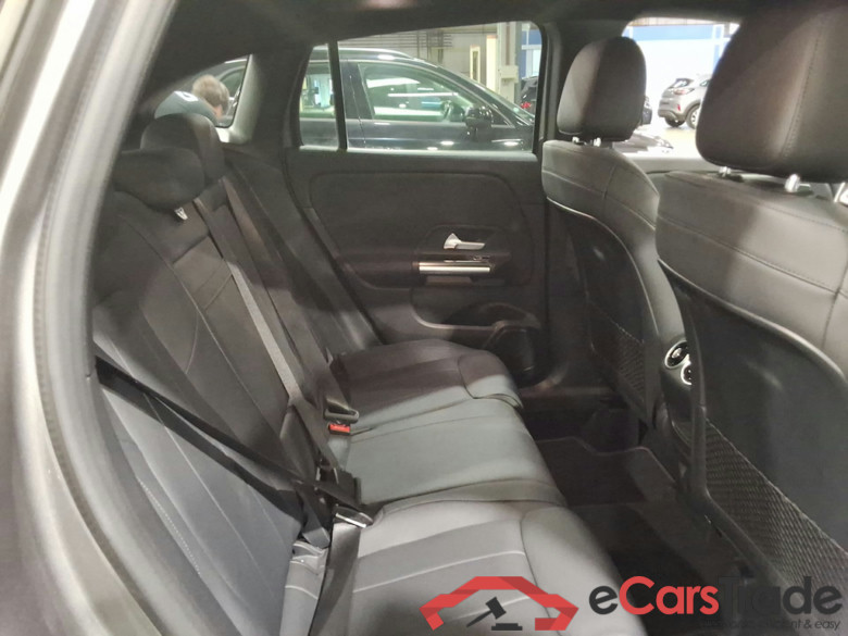 MERCEDES-BENZ CLASS GLA (H247) GLA 200 Business Solution #5