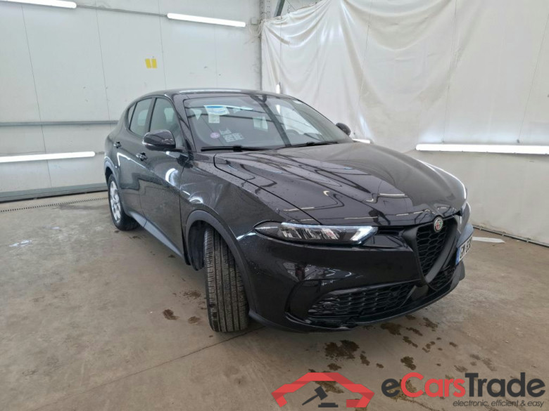 ALFA ROMEO Tonale / 2022 / 5P / SUV 1.5T Hybrid 130 TCT7 Sprint OPERATION STOCK #4