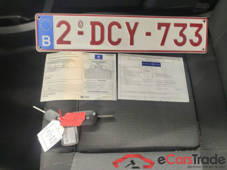Citroën C3 Aircross 1.2 PureTech 110 S&S MAN6 Feel 5d #4