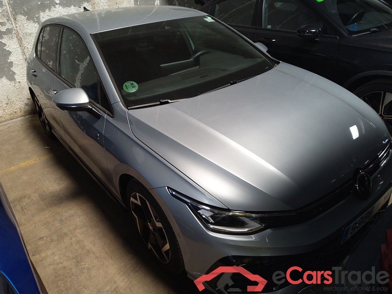 VOLKSWAGEN Golf A8 PA (DA1) 2.0 TDI 110 kW (150 CV) AutomÃ¡tico DSG R LINE(Winterpack)