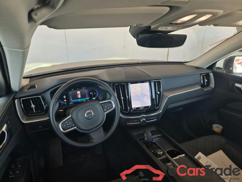 VOLVO XC60 / 2017 / 5P / todoterreno 2.0 B4 D Core Auto #3