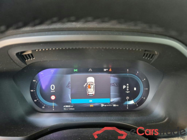VOLVO XC60 / 2017 / 5P / todoterreno 2.0 B4 D Core Auto #4