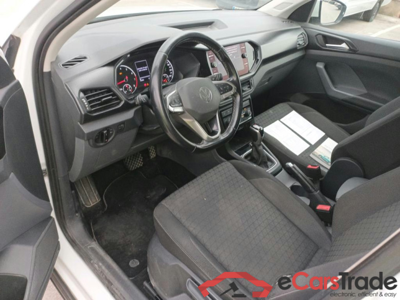 VOLKSWAGEN T-Cross / 2018 / 5P / todoterreno Advance 1.0 TSI 81kW (110CV) DSG (AC) #3