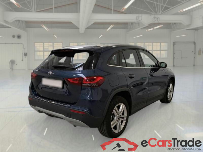 MERCEDES-BENZ GLA / 2020 / 5P / CROSSOVER GLA 250 E PLUG-IN HYBRID AUTO BUS EXTRA #2