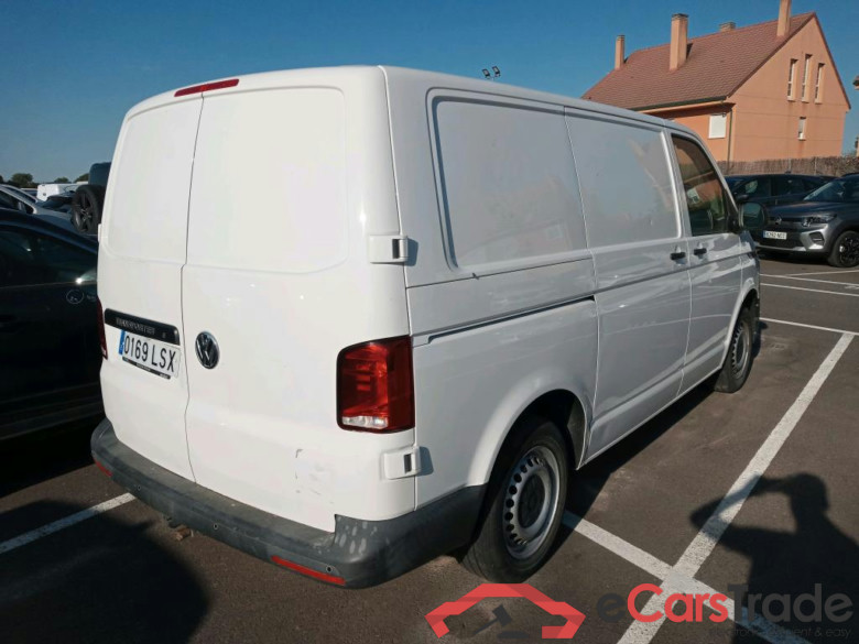 VOLKSWAGEN Transporter / 2020 / 4P / furgón Furgón Corto TN 2.0 TDI 81kW (110CV) #2